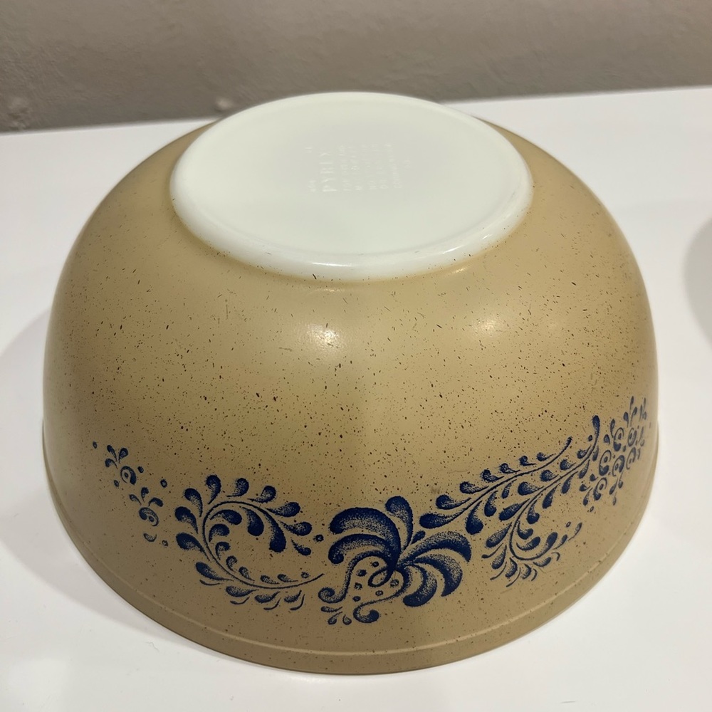 Pyrex Homestead 404